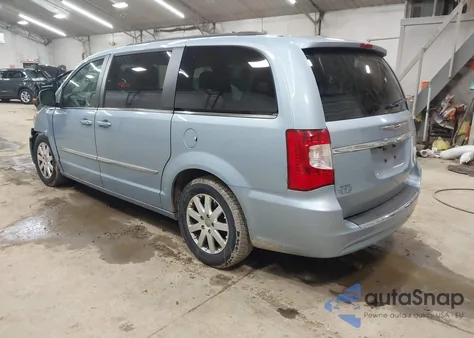 2013 Chrysler Town & Country Touring из США, поврежденный, VIN 2C4RC1BG5DR566147